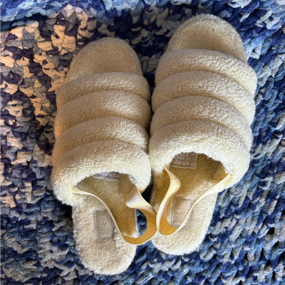 UGG Fluff Yeah Terry Slide in Light Yellow - Picture 3 of 4